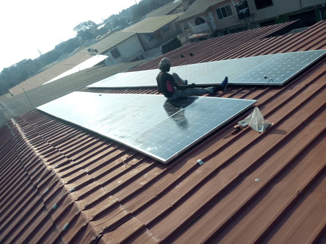Hommiiee brach sich auf dem Gebiet der Energiespeicher- und Stromerzeugung durch